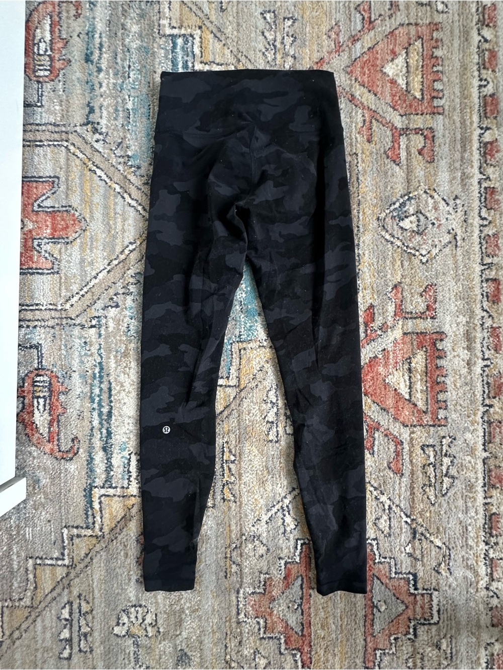 Women’s Black Camo High-Waist Leggings